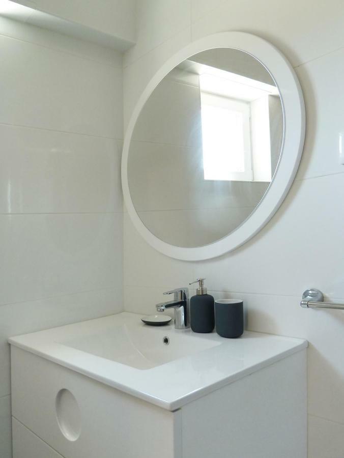 Ocean Breeze Apartment إستوريل المظهر الخارجي الصورة